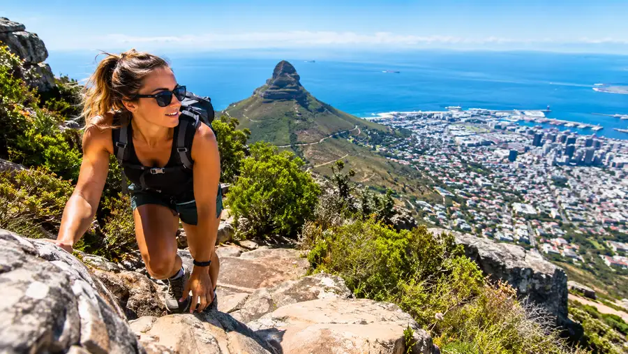 Kloof Corner Hike Kurze Route mit Stadtblick